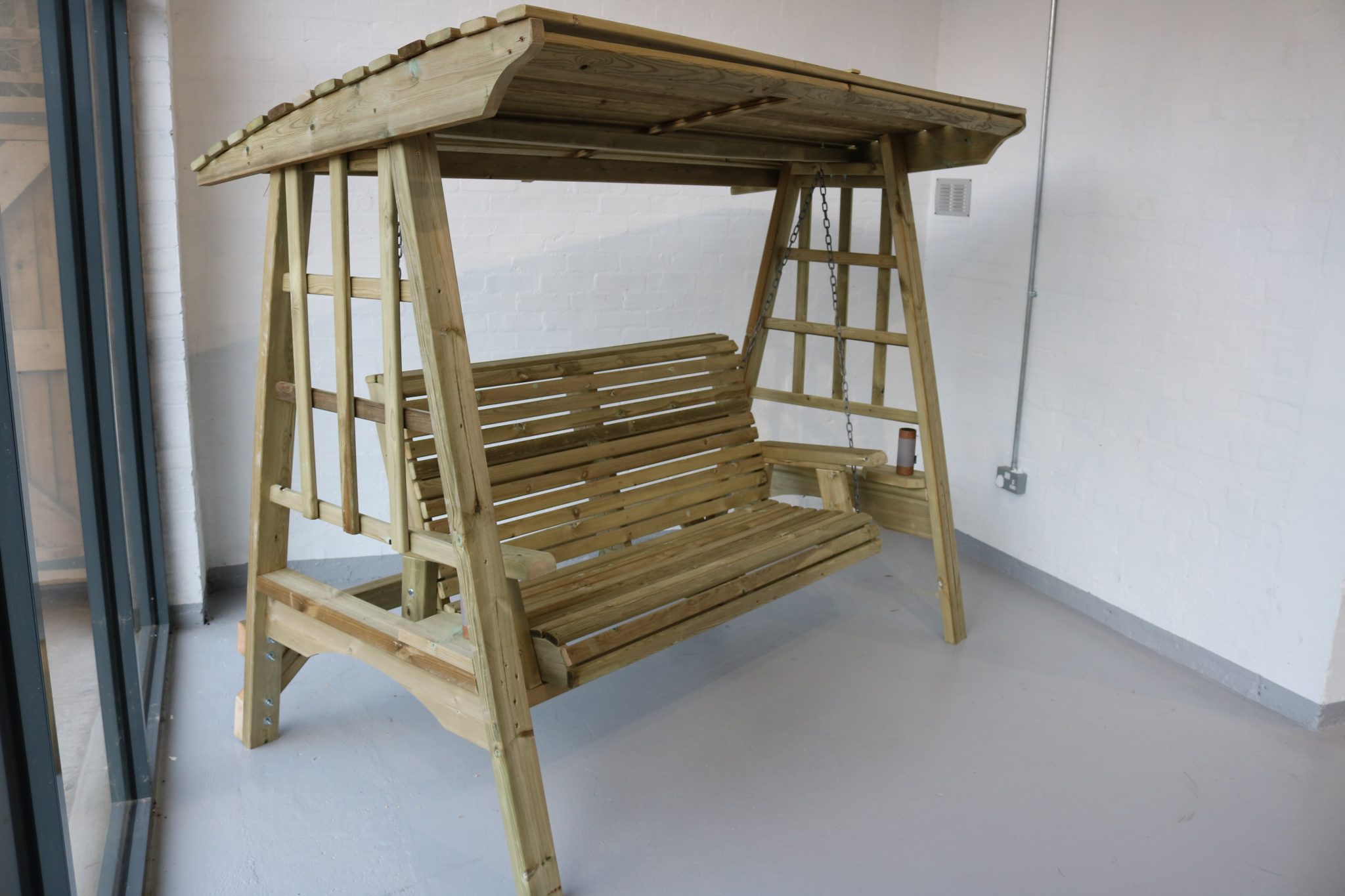 Highgate Wooden Garden Swing Seat 2 Seater (HG117) Highgate Garden