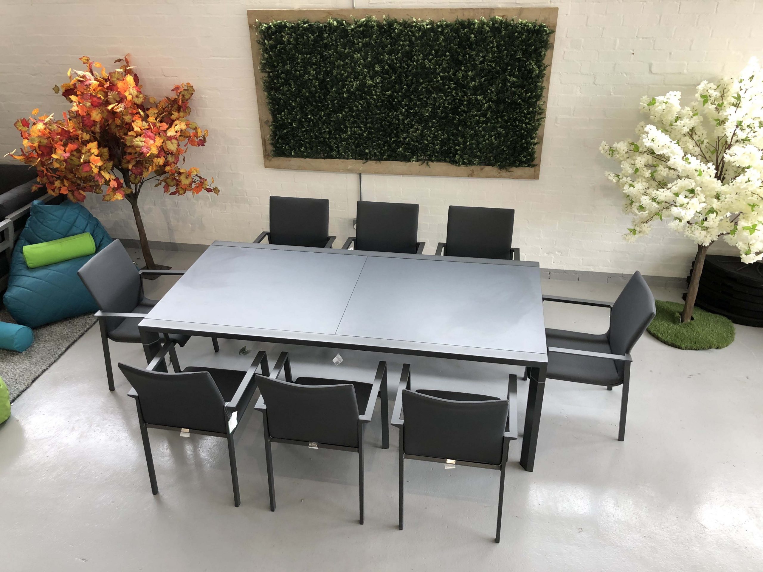 Life Annabel Extendable Dining Set